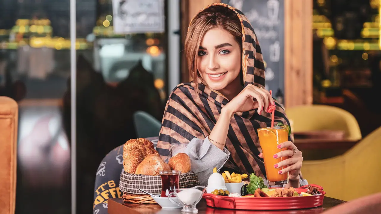 Ilustrasi Islami, muslim, puasa, buka puasa