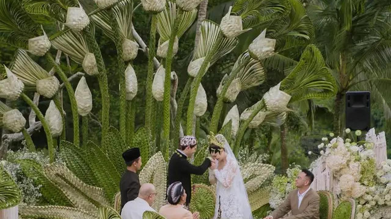 6 Potret Raffi Ahmad Jadi Saksi Nikah Luna Maya dan Maxime Bouttier: Air Mataku Jatuh Bukan karena Sedih