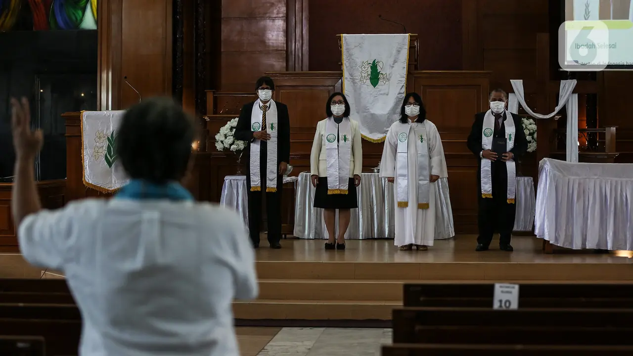 FOTO: GPIB Effatha Gelar Ibadah Paskah dengan Protokol Kesehatan COVID-19
