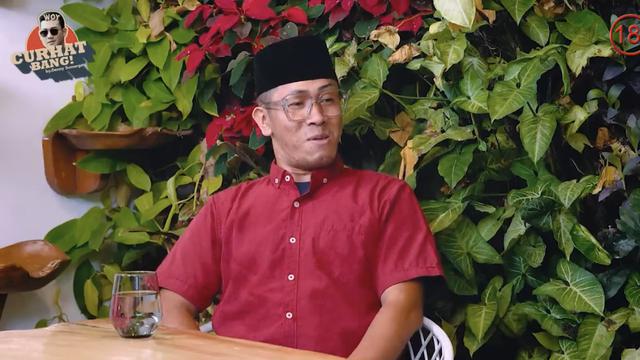 Yanto diundang oleh salah satu podcast, sumber YouTube: @CURHAT BANG Denny Sumargo