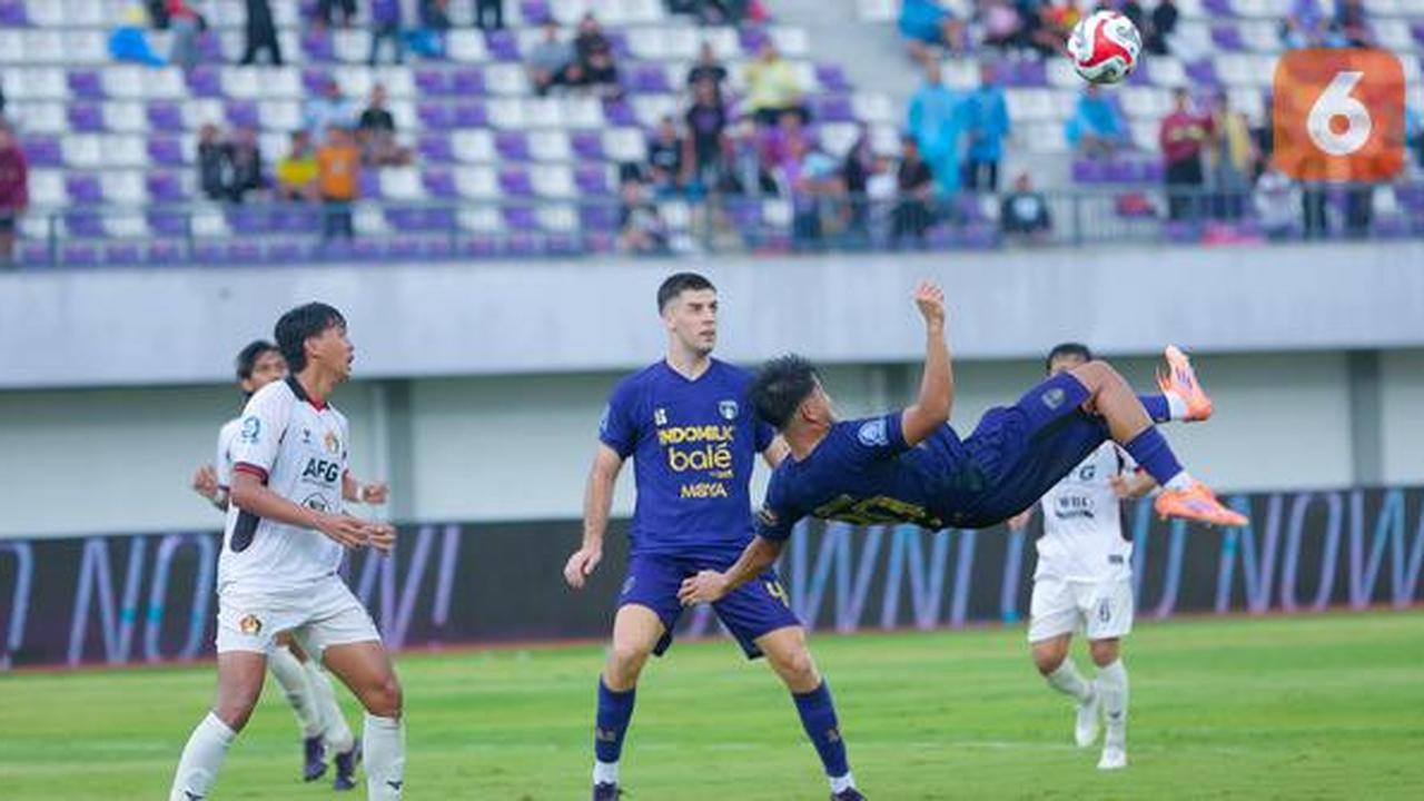 Spektakuler! Gol Salto Hokky Caraka Dinobatkan jadi yang Terbaik Pekan ke-15 BRI Super League