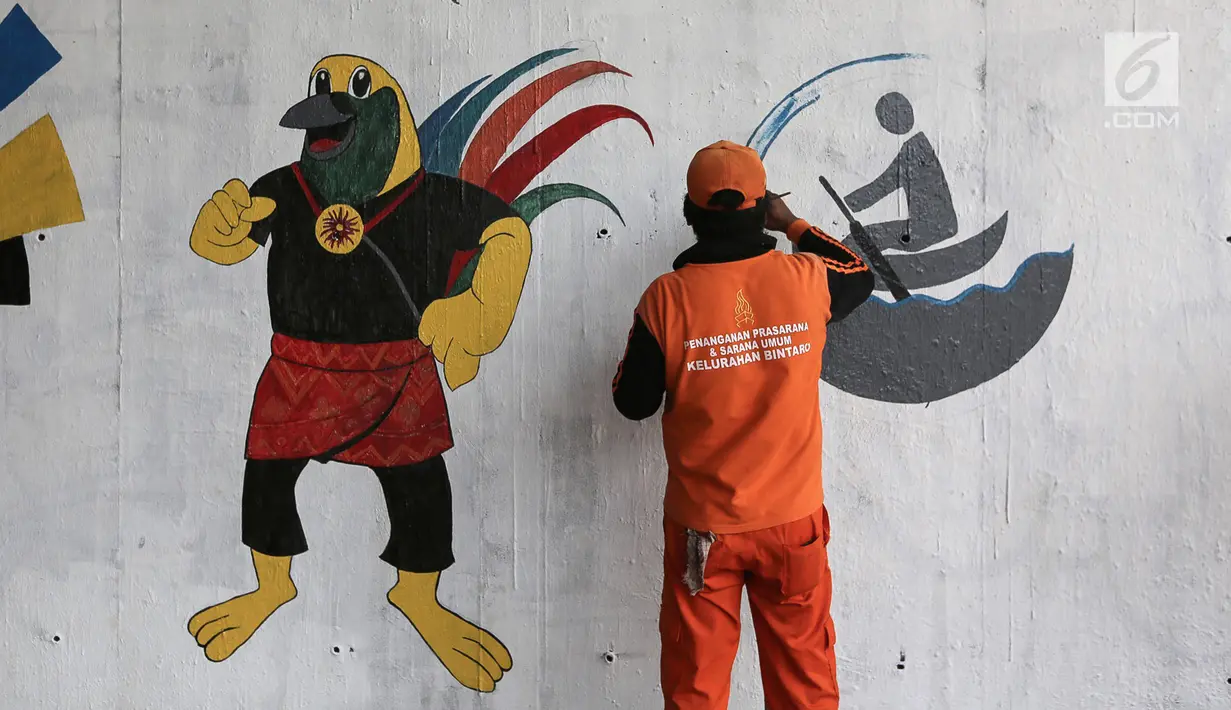 Petugas Penanganan Prasarana dan Sarana Umum (PPSU) Kelurahan Bintaro menggambar mural Asian Games 2018 di kolong Jembatan Layang Tol Bintaro, Jakarta, Senin (13/8). Mural tersebut untuk sosialisasi dan mendukung Asian Games. (Liputan6.com/Fery Pradolo)