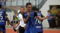 Bek sayap, Taufik Hidayat, jadi salah satu pemain produktif di PSIS. (Bola.com/Ronald Seger Prabowo)