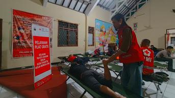 PMI Buka Layanan Pijat Gratis untuk Relawan dan Pengungsi Gempa Cianjur