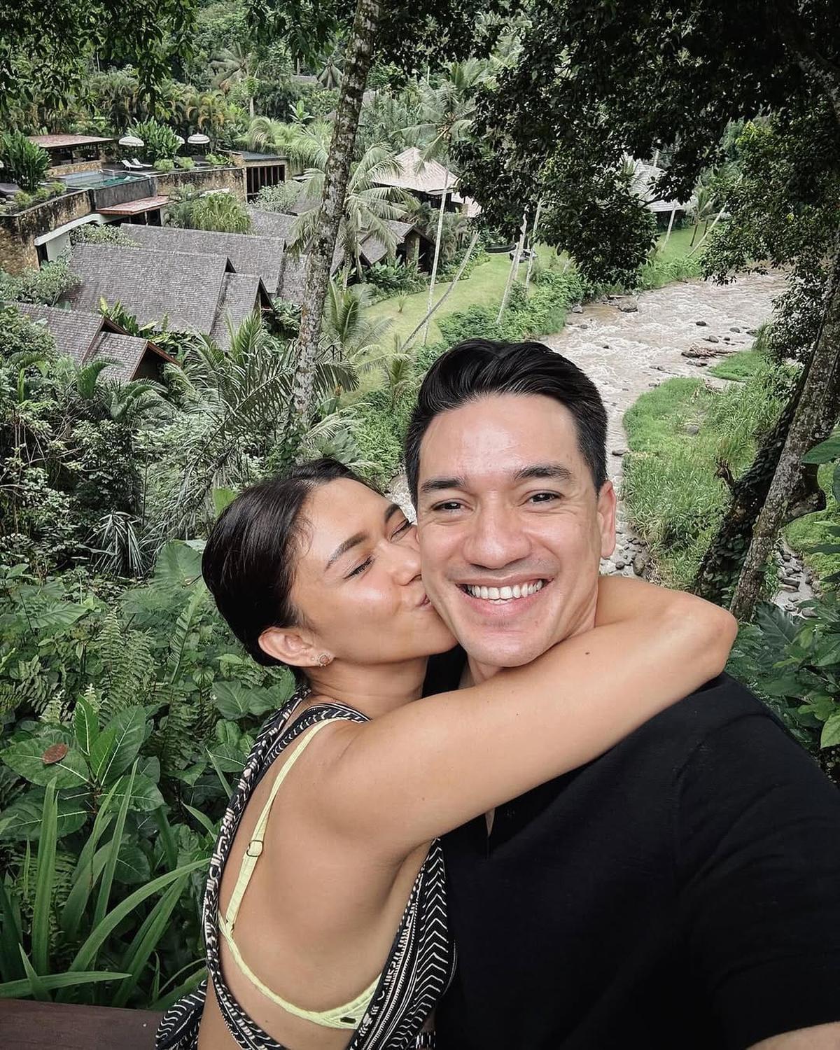 Potret Mesra Nana Mirdad dan Andrew White, Dapat Julukan Couple Goals