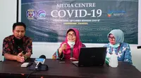 Wali Kota Bontang Neni Moerniaeni saat memberikan konferensi pers terkait penanganan Covid-19. (Foto: Humas Pemkot Bontang)