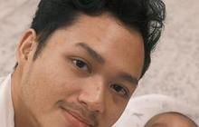 Potret Azriel Hermansyah Gendong Anak Aurel 'Udah Cocok Belum', Langsung jadi Sorotan