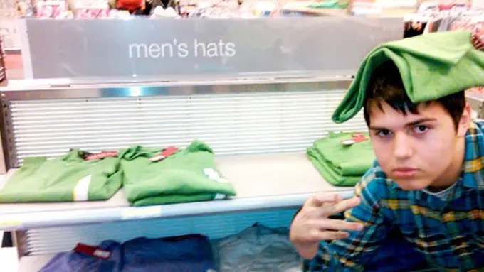 Terlalu Patuhi Aturan, 10 Orang Ini Hidupnya Gagal Paham