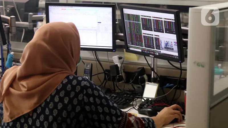 FOTO: Jelang Tutup, Nilai Perdagangan Saham Lebih dari Rp 7,7 Triliun