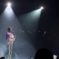 Xiumin di konser Saranghaeyo Indonesia 2024. [Foto: Lanny Kusum/Fimela]