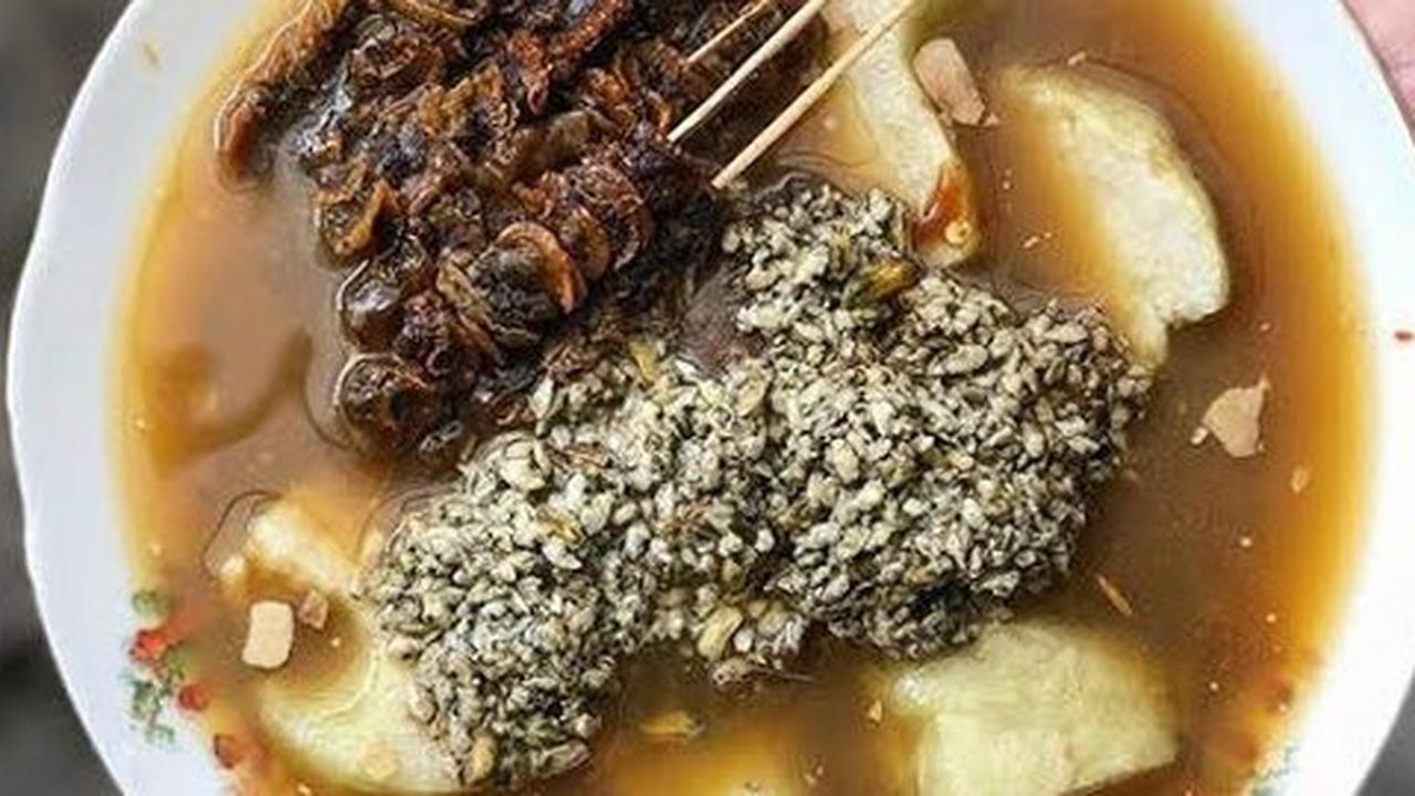 Berapa Kalori dan Nutrisi dari Sebungkus Kupang Lontong? Kalori yang Perlu Diwaspadai dalam Setiap Suapan