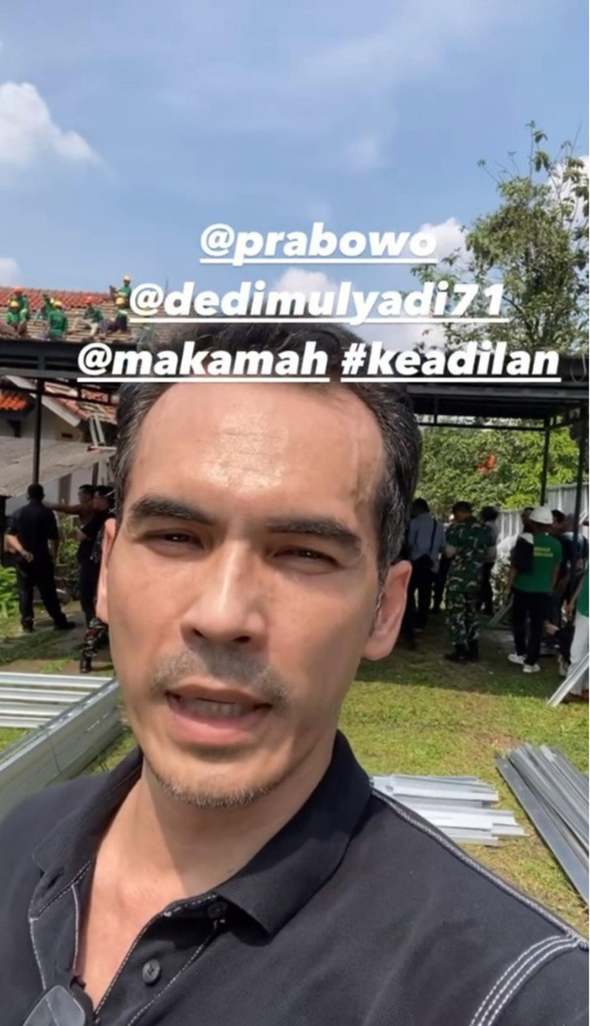 Potret Atalarik Syah Ungkap Rumahnya Dibongkar Aparat, Sebut Tidak Ada Surat Eksekusi
