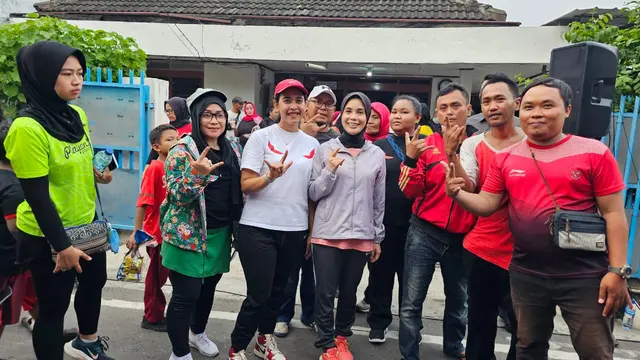 Calon Anggota Legislatif (Caleg) DPRD RI Dapil 1 Jakarta Pusat Fitriyah Bersama istri calon presiden (Capres) Ganjar Pranowo, Siti Atikoh.