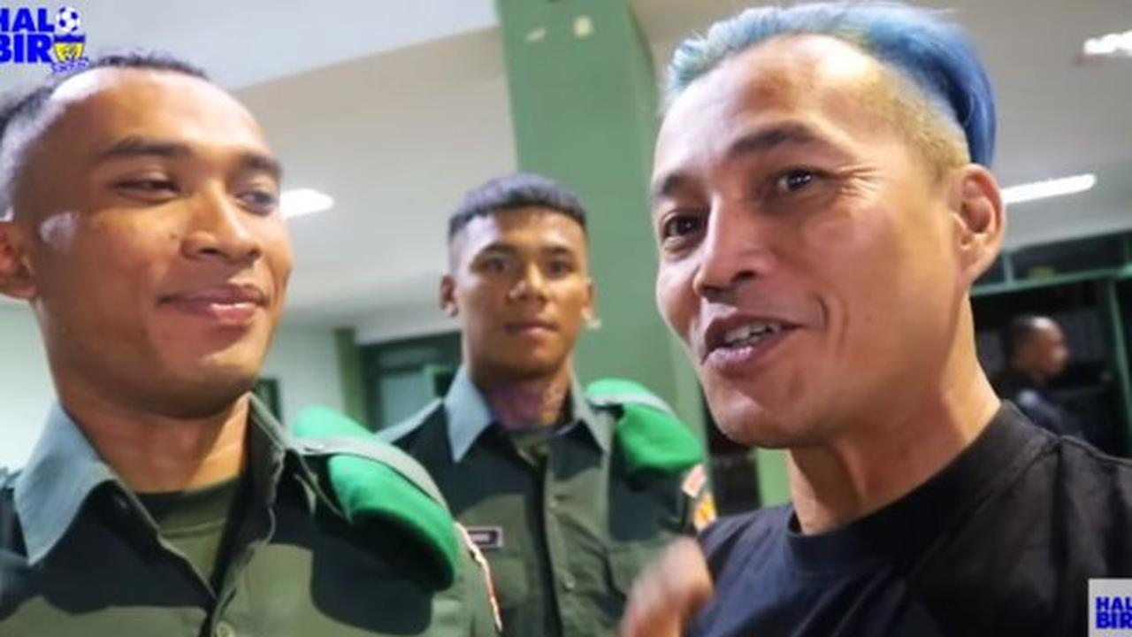 Dalam kurun waktu empat bulan selanjutnya, dia bakal menjalani pendidikan kecabangan hukum.