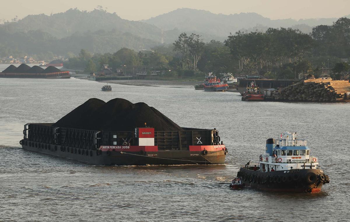 Harga Batu Bara Tembus US$140 Dipicu Kenaikan Minyak dan Gangguan Pasokan