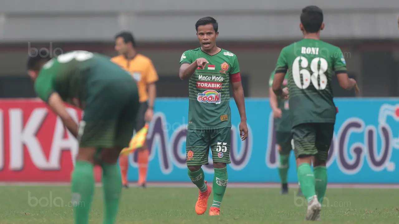 PS TNI, Persipura Jayapura, Liga 1 2017, Bola.com