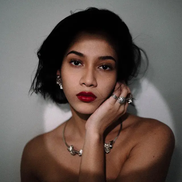 Tya Ariestya dan 5 artis cantik yang jago beladiri