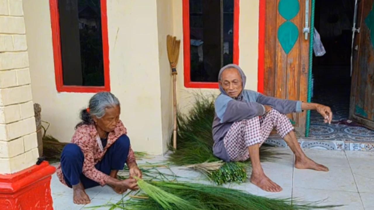 Survei BPS: 11,97% Penduduk Indonesia Lansia, Tanda Aging Population
