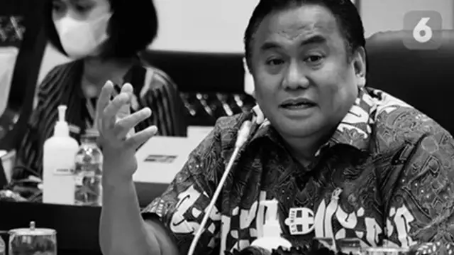 Rachmat Gobel Meninggal Dunia