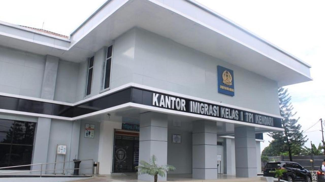 Wow, Imigrasi Kendari Lampaui Target PNBP Rp30,6 Miliar, Ini Rahasia di Balik Angka Fantastis 115,4%!