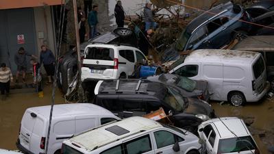 Istanbul Dilanda Banjir Terburuk Sejak 1942, 4 Tewas; Menteri Singgung Perubahan Iklim