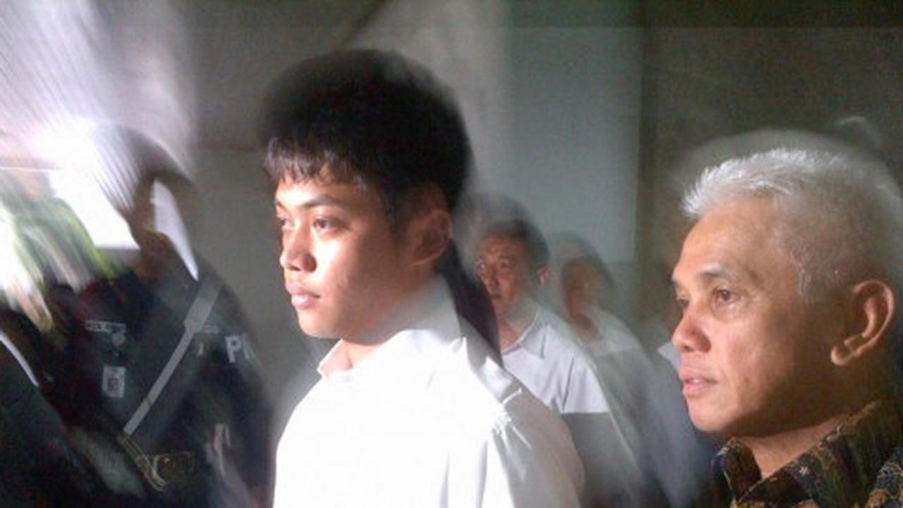 Petisi adili Rasyid