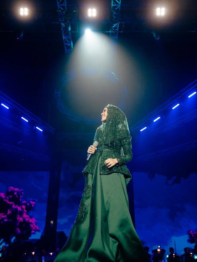 Lesty Kejora Hamil Kedua