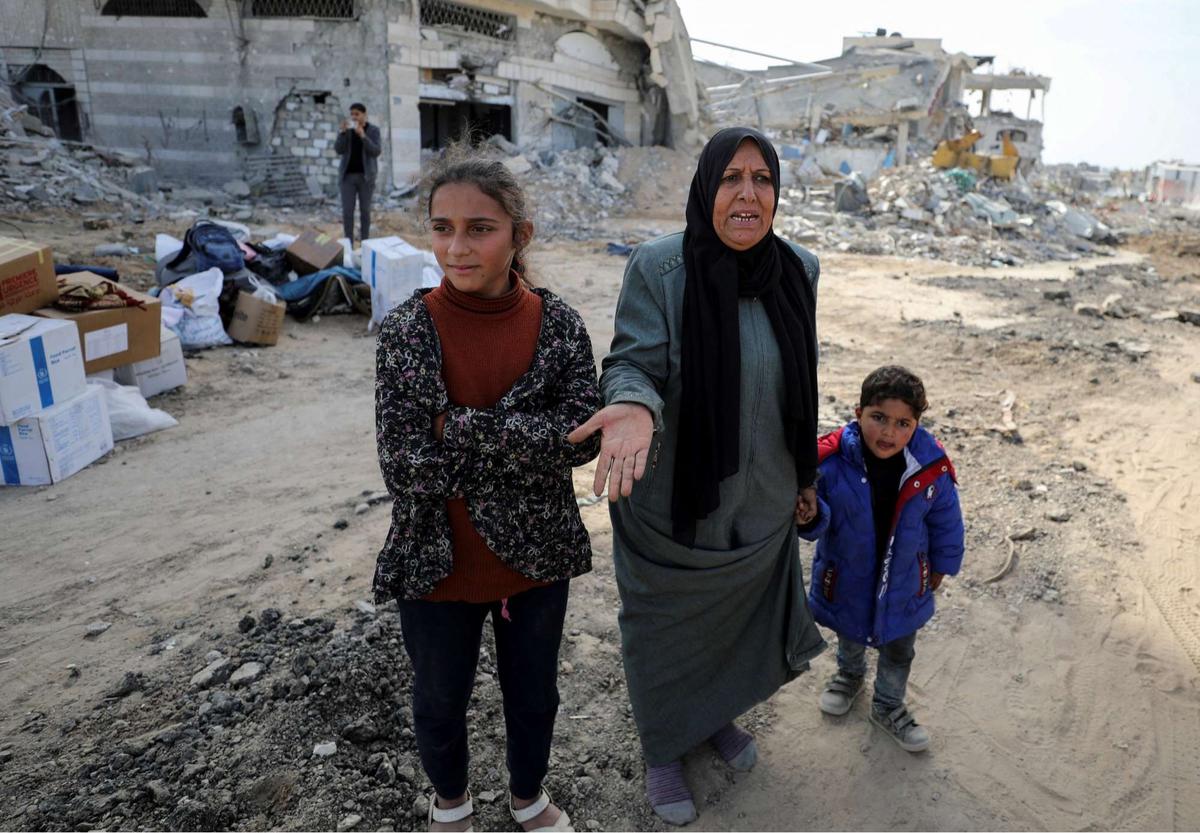 Warga Palestina yang terusir paksa Israel kembali ke Jalur Gaza Utara