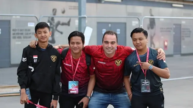 5 Gaya Lucky Ma'arif di Luar Main Game, Pemain IFeL Persik Kediri