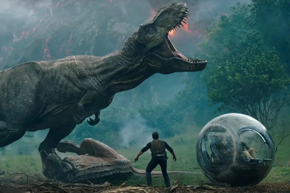 [Bintang] Jurassic World: Fallen Kingdom