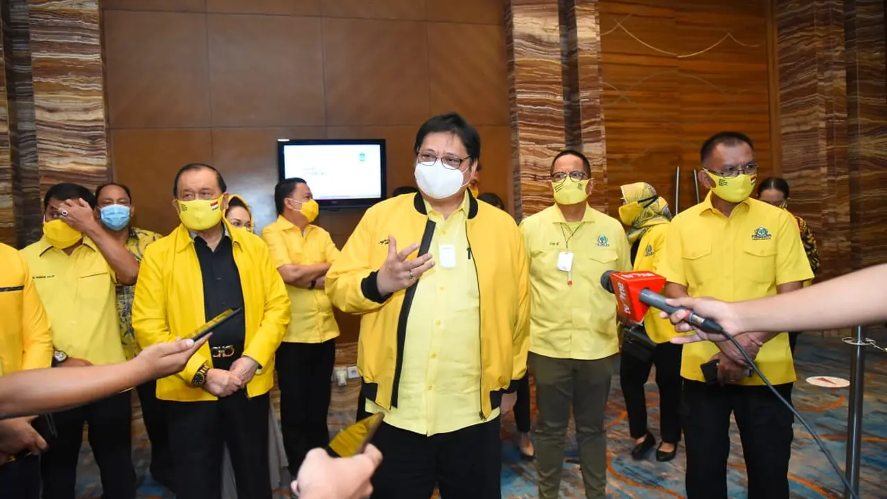 Ketua Umum DPP Golkar Airlangga saat membuka acara Bimtek Pendidikan Politik Partai Golkar. (Istimewa)
