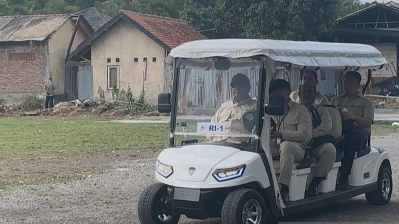 Naik Buggy Car, Prabowo Tinjau Satuan Pelayanan Makan Bergizi di Magelang