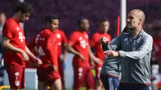 Analisa taktik dan strategi yang menjadi salah satu kunci rahasia sukses Josep Guardiola membawa Bayern Munchen meraih banyak kemenangan di Bundesliga.