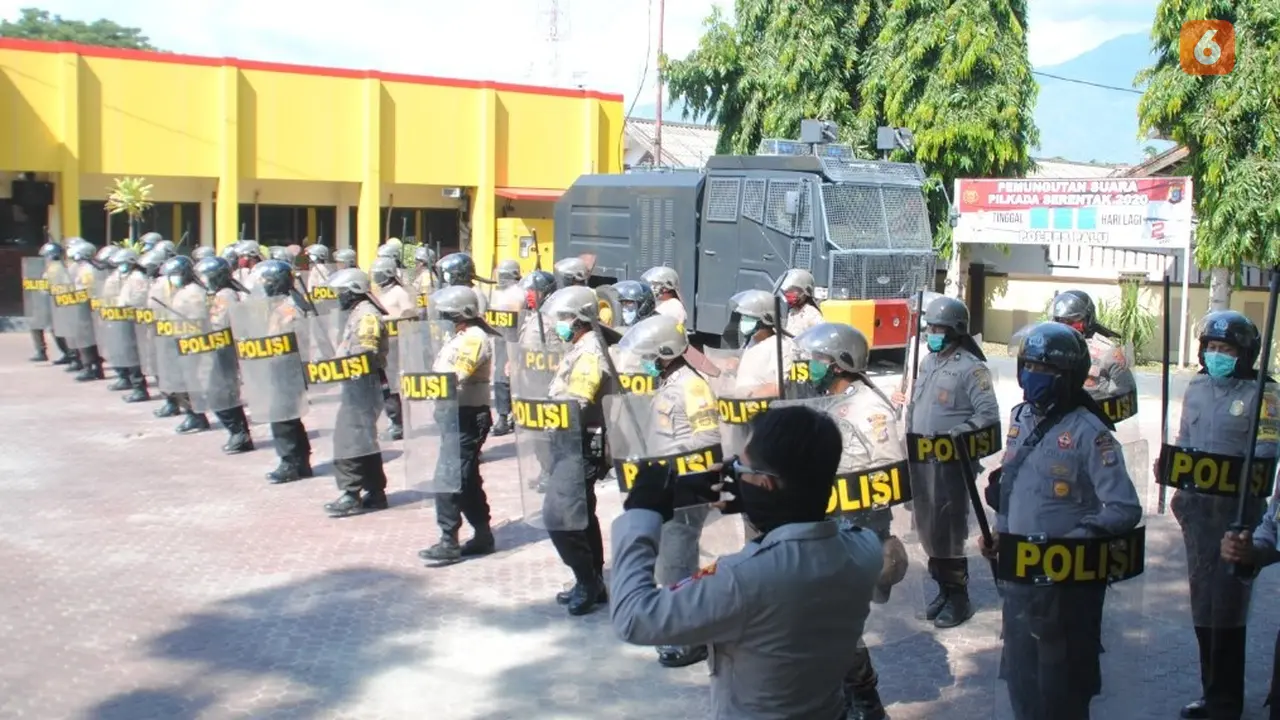 Personel Polres Palu