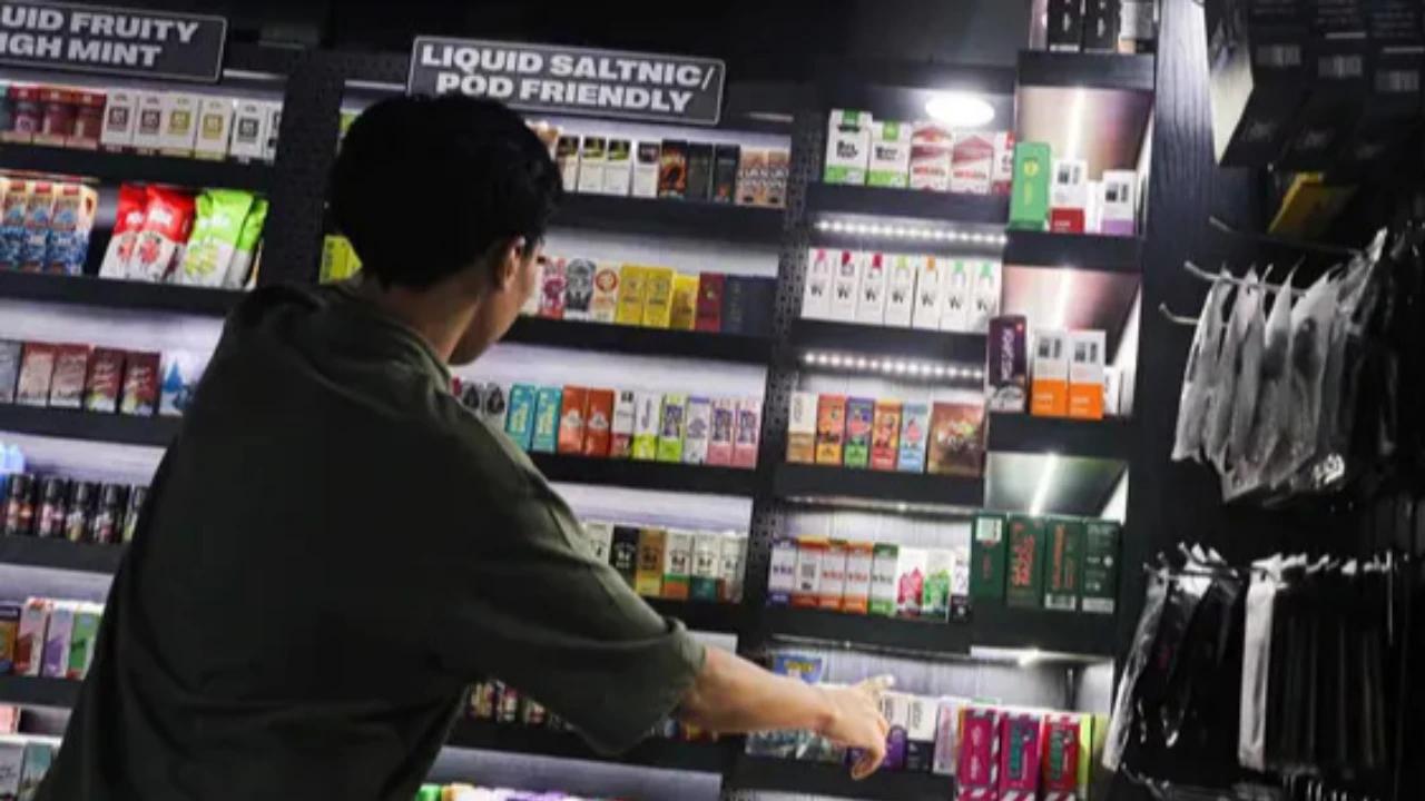 Ini Alasan Mendes Yandri Setuju Usulan Pelarangan Vape