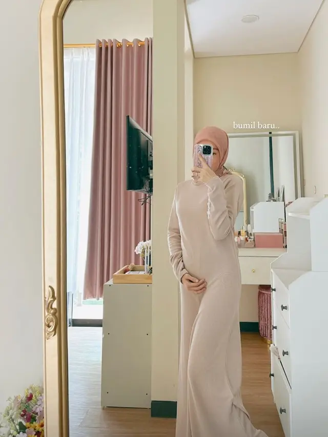 Larissa Chou Hamil Kedua