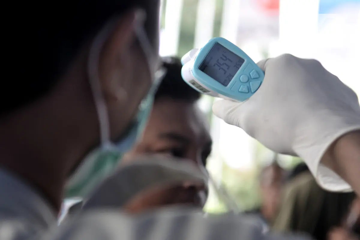 Antisipasi Corona, Pengunjung GIICOMVEC 2020 Diperiksa Suhu Tubuh