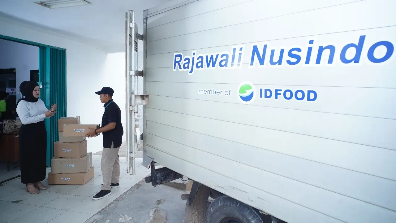 Rajawali Nusindo.