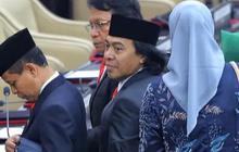 VIDEO: Ekspresi Senator Komeng dan Ahmad Dhani Hadiri Pelantikan Prabowo-Gibran di Gedung DPR/MPR
