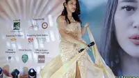 Penyanyi Lissa V Manggung di Mega Wedding Singapore Expo, Nyanyi 2 Lagu Disambut Tepuk Tangan