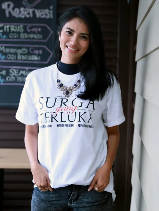 Menurut Meriza, meski cerita film ini  sederhana, namun sangat dekat dengan kehidupan sehari-hari. Pasalnya, banyak nilai yang dapat dipetik bagi seorang anak dalam bersikap kepada orangtuanya. (Adrian Putra/Bintang.com)