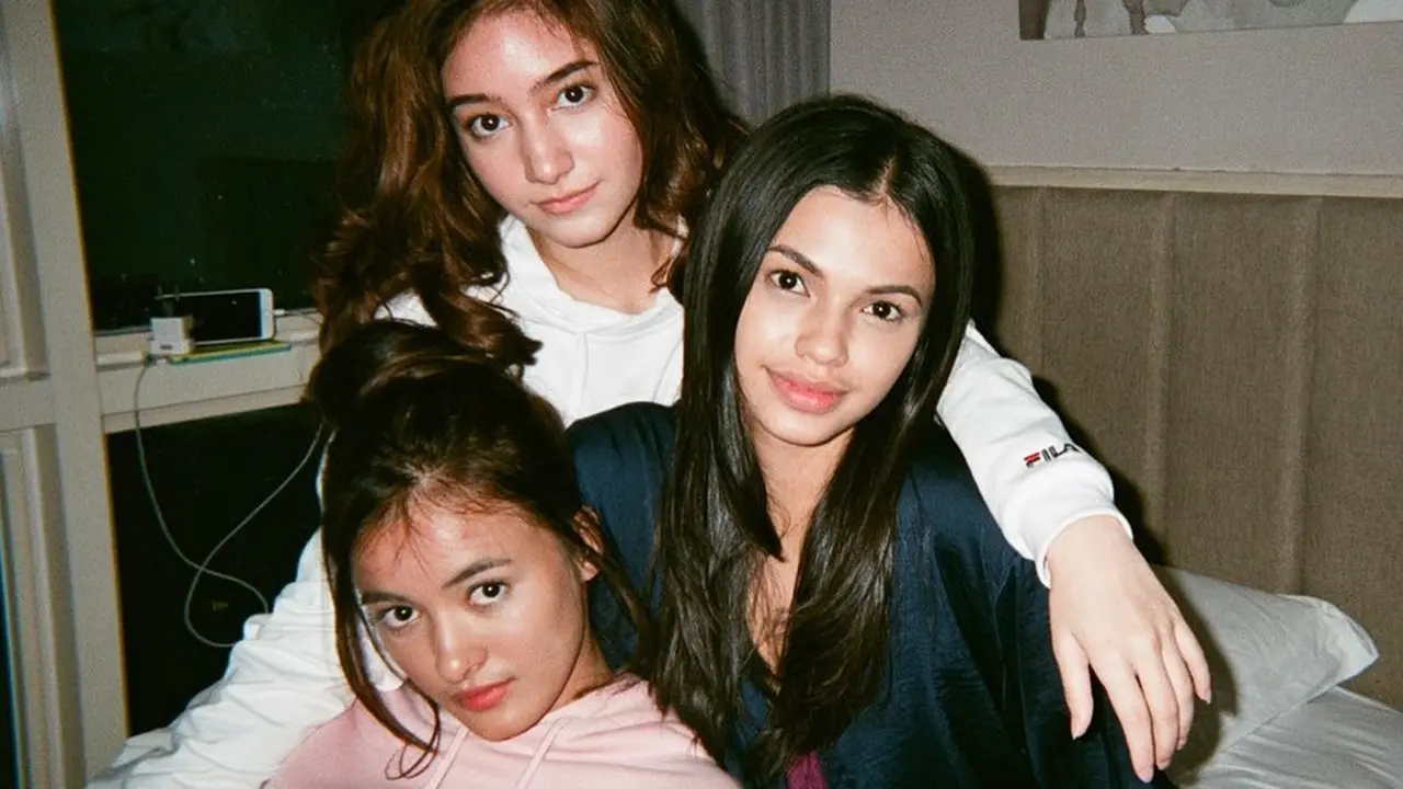Potret Persahabat Pemain Film SIN