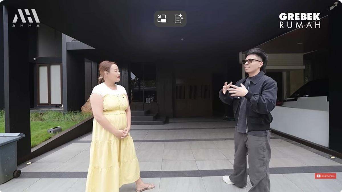 9 Potret Sudut Rumah Mewah Pinkan Mambo, Perlihatkan Dapur Bikin Donat Viral
