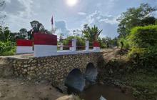 TNI Rampungkan Jembatan Armco Nias Utara, Akses Warga Kembali Normal