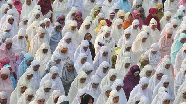sholat IED. ©2012 Merdeka.com/dwi narwoko