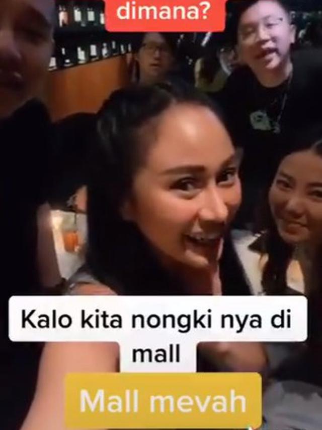 Viral Selebgram Denise Chariesta Ini 6 Potretnya Yang Curi Perhatian Hot Liputan6 Com