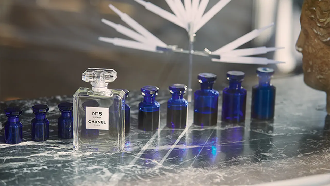 Berkenalan dengan Creator di Balik Pencipta Parfum Chanel