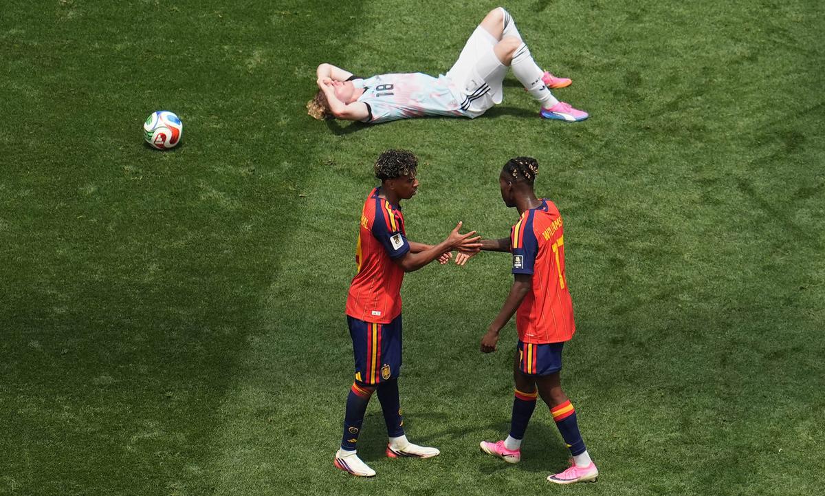 Merino Bawa Spanyol ke Semifinal Piala Dunia 2026