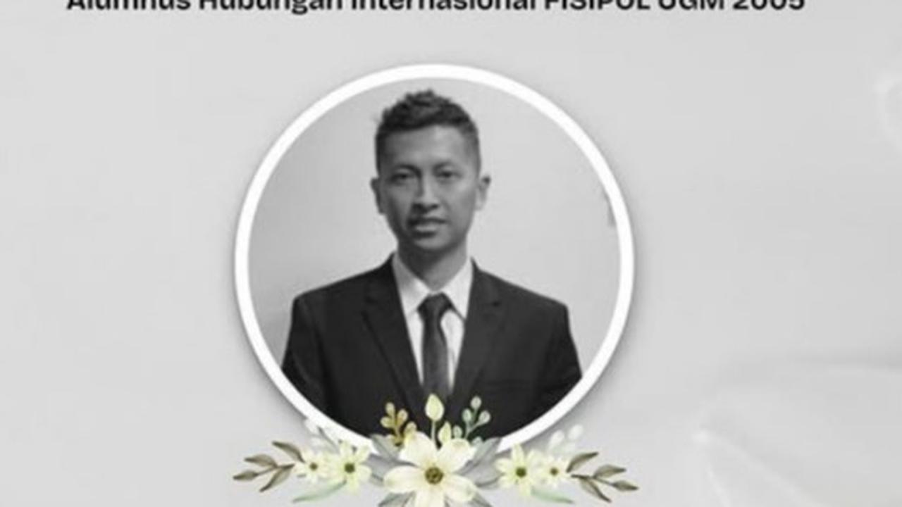 VIDEO: Rekaman CCTV Gerak-gerik Arya Diplomat Sebelum Tewas di Kos, Jalan Bawa Kresek Hitam