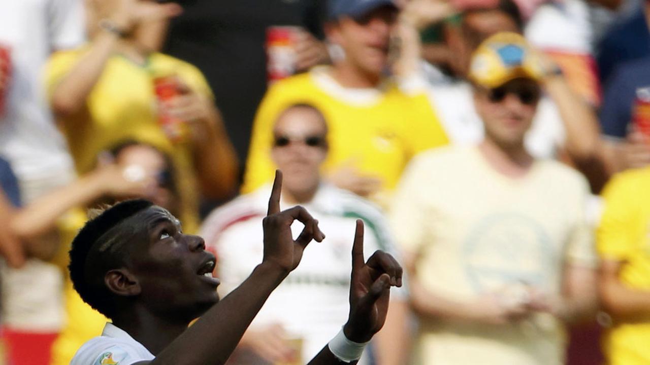 Paul Pogba Antar Perancis ke Perempat Final